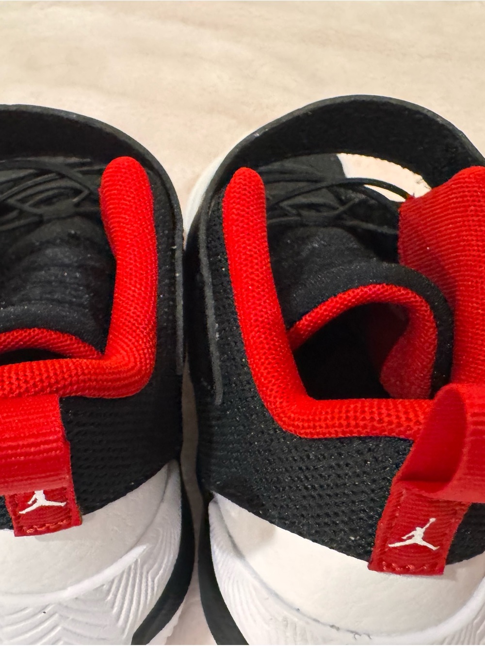 Jordan Kids Black/White/Red Hook-and-Loop Sneakers - Picture 5 of 6